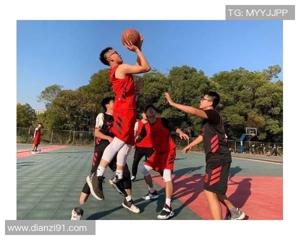 北京篮球队的成长之路:一段激情与奋斗交织的篮球纪实故事 北京篮球队的成长之路:一段激情与奋斗交织的篮球纪实故事